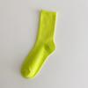 Calcetines de colores de primavera y otoño para mujer, calcetines de algodón de color caramelo a la moda hasta media pantorrilla, medias de algodón negras, blancas y grises para otoño e invierno, al por mayor