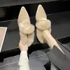 Zapatos Peludos Populares de Celebridad de Internet para Mujer 2026 Otoño/Invierno Nuevo Estilo Calzado de Exterior Puntiagudos sin Cordones Mocasines con Forro de Terciopelo Zapatos Cálidos de Algodón