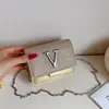 Bolso de moda estilo coreano para mujer, bolso de mano de nicho de alto valor para ir al trabajo, elegante bolso cruzado de hombro de gran capacidad