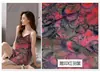 Tejido de algodón y seda engrosado con estampado tallado, algodón artificial, tejido de algodón y seda de fondo negro, tejido de algodón de verano para mediana edad y ancianos, metro de pie estampado suave