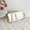 Bolso Cruzado Simple Transfronterizo para Mujer 2026 Nuevo Estilo de Nicho Versátil Bolso de Mano Bolso de Hombro Temperamento Moderno Bolso Cuadrado Pequeño