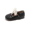 Zapatos Pequeños de Piel para Niñas 2026 Otoño Nuevo Estilo Zapatos Individuales de Princesa con Lazo para Niños Zapatos Planos de Boca Baja para Bebés Venta al por Mayor