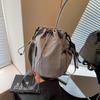 Exterior Individual Estilo Coreano Estilo Literario Nicho Bolso Pequeño de Tela de un Solo Hombro Cruzado Bolso para Teléfono Móvil Bolso Pequeño de Barril de Moda Casual para Mujer Todo-partido