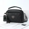 Bolsos Coreanos de Nicho, Bolsos para Mujer, Bolsos de Hombro Portátiles de Moda al por Mayor Transfronterizo, Bolsos de Axila Retro con Borlas de Alta Gama para Mujer