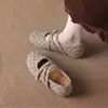 Zapatos de mujer de estilo coreano de un solo color con plataforma interior, estilo relajado 2026, punta redonda, boca poco profunda, diseño de lunares, suela suave casual