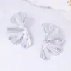 Brincos Europeus e Americanos Transfronteiriços CCB Flor Exagerada Simples e Modernos, Brincos e Acessórios Versáteis Diários para Mulheres