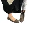 Sapatos Rasos Slip-On Estilo Coreano para Mulheres, Novidade Primavera 2024 Versáteis Sapatos de Camurça Estilo Vovó, Mocassins de Cano Baixo