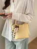 Bolso de Mano de Cuero Suave Estilo Coreano para Mujer 2026 Primavera Nuevo Bolso Cruzado de Cubo de Alta Gama para Viajes