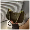 Design de Nicho Bolsa Lua Crescente Retro Feminina Nova Estilo Coreano Simples Bolsa de Mão Estilosa Bolsa de Ombro Único Transversal Tendência