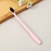 Fabricante Personaliza Escovas de Dente Descartáveis de Luxo para Hotéis com Cabeças Largas e Cerdas Macias, Escovas de Dente Domésticas para Convidados e Escovas de Dente de Cabeça Pequena Feitas de Palha