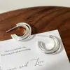 Pendientes Geométricos Circulares Escalonados de Múltiples Capas de Lujo Ligero de Gama Alta Versátiles Estilo Coreano para Viajeros Pendientes de Moda Simples Elegantes para Mujeres