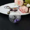 Adorno para Colgar en el Coche Pequeña Crisantemo Bola de Cristal Colgante para Coche Colgante de Perfume para Coche Estilo Fresco Artístico Decoración para Colgar en el Coche para Mujeres