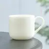 Xícara e Pires de Café Branco Puro Yuerui Xícara e Pires de Porcelana Branca Europeia Xícara para Chá da Tarde Xícara para Chá de Flores Xícara Britânica Hotel Logotipo Imprimível