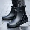 Botas de Chuva Moda Masculina Cano Curto Impermeáveis Sapatos Baixos Antiderrapantes Resistentes ao Desgaste com Forro de Lã Cozinha Trabalho Pesca Planas Botas de Chuva