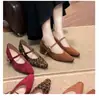 Zapatos Mary Jane para mujer con plataforma interior, tacones gruesos, punta poco profunda, punta fina, nuevo estilo otoño e invierno 2026, antideslizantes, adecuados para mujeres bajitas