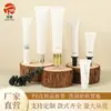 Tubo cosmético de 100 ml con boquilla puntiaguda para crema de ojos, impresión offset y serigrafía, tubo dispensador, material de embalaje para tubo de limpiador facial cosmético