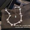 Brillante Cadena de Rostro Sonriente de Streamer con Piedras Preciosas Chapada en Oro Blanco de 18K, Ocho Corazones y Ocho Flechas Zirconia Letra Hueso Zirconia Brillante