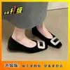 Zapatos de tacón bajo estilo francés con pedrería para mujer, nuevo modelo verano 2025, tacones altos elegantes para ir al trabajo, versátiles con faldas, zapatos de noche