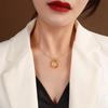 Acero de titanio electrochapado en oro de 18k retro europeo y americano ins cruz de múltiples capas círculo apilado anillo colgante collar collar al por mayor