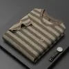 Camiseta Masculina de Manga Curta para o Verão de 2026 Seda de Amora Meia-Idade Seda de Gelo Listrada de Alta Qualidade Gola Redonda Manga Meia-Manga Roupa Masculina