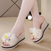 Sandalias y Pantuflas de Cuero Suave con Plataforma 2023 Verano Nuevo Estilo Pantuflas para Exterior de Fondo Grueso Suave Antideslizantes para Mujer