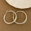 Brincos Grandes Matte Exagerados Estilo Europeu e Americano com Toque de Luxo, Requintados e Luxuosos, Únicos e Estilosos, Versáteis para o Dia a Dia, Acessórios de Orelha Femininos