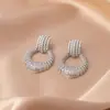 Pendientes de Aro Grandes, Varios Estilos Recomendados, Sensación de Lujo Ligero de Gama Alta, Nuevos Pendientes de Cobre para Mujer, Joyería Vintage, Transfronterizos Europeos y Americanos