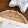 Elegantes y encantadores~ Pendientes de falda abanico de alta gama. Pendientes de falda de circón simples, de nicho, de lujo ligero, versátiles
