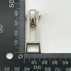 Puxador de Zíper de Metal Nº 8, Cabeça de Zíper de Platina de Alta Qualidade, Acessório para Jaqueta de Penas, Puxador de Zíper Móvel Vazado, Cabeça de Zíper Prateada