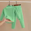 Conjunto de Ropa Interior Térmica para Niños con Forro Polar y Terciopelo Alemán Espesado Ropa de Casa Ropa de Otoño para Bebé y Pantalones Pijamas para Niños y Niñas