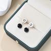 Pendientes de circonita con colgante de diamante y copa retro de moda europea y americana, pendientes sencillos de temperamento a la moda, pendientes de nicho que combinan con todo.