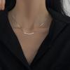 S925 Colar de Prata Esterlina Sorriso Feminino Estilo Frio em Nicho Minimalista Advanced Sense Smiley Tubo Quadrado Curvo Clavícula Corrente
