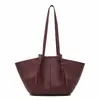 Bolsa Tote Transfronteiriça Yu Mesmo Estilo Bolsa Asa Europeia e Americana Grande Capacidade Bolsa de Trabalho Moda Versátil Bolsa de Ombro para Mulheres Atacado