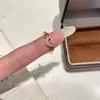 Anillo de corazón de doble capa con diseño único para mujer, modelo nuevo con circonita microincrustada, anillo abierto, lujo ligero, moderno, versátil para el uso diario