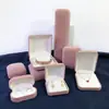 Caja de Joyería de Terciopelo de Alta Gama con Hebilla Dorada, Caja para Anillos de Joyería, Caja de Almacenamiento para Pendientes, Collares y Pulseras, Caja de Embalaje para Joyería