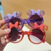 Gafas de Sol Infantiles Coloridas con Forma de Lazo y Estrellas, Gafas de Sol de Moda y Lindas para Niñas, Gafas Anti-UV con Puntos de Estrella
