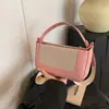 Moda Feminina Transfronteiriça Comércio Exterior 2026 Novo Modelo Simples Patchwork Feminino Color-Blocking Crossbody Ombro Axila Pequena Quadrada