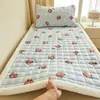 Colchón de Terciopelo de Leche Engrosado para Clase Transfronteriza en Vivo Cubierta de Cama Tatami Doméstica Colchón Plegable Individual para Siesta en Dormitorio