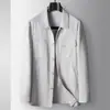Jaqueta Masculina Coleção Primavera/Verão 2026, Gola Reversível Estilo Camisa Linho Camada Única Jovem Resistente a Amassados Não Passa Roupa Negócios Old Money Casaco