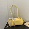 Bolsa Sacola Estilosa Nova para o Verão 2026, Fresca, de Grande Capacidade, Tendência Doce com Bolinhas, para Mulheres