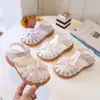 Sandalias de Verano para Niñas Transfronterizas Estilo Nuevo Zapatos Infantiles para Niñas Pequeñas Blancas de Verano Suela Suave Punta Cerrada Zapatos de Princesa para Niños Mayores