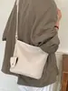 Shuai Mijia 2026 Nova Moda de Início de Outono Bolsa de Palha, Bolsa Saco de Nicho, Bolsa de Ombro Transversal Estilosa Retro Tendência