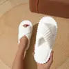 Pantuflas de Algodón Cruzadas Estilo Coreano Transfronterizas con Punta Abierta, Suela Gruesa, Adecuadas para Interiores y Exteriores, Antideslizantes, Cálidas, Pantuflas Casuales para Mujer, Modernas