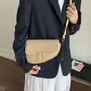 Bolsas Casuais de Nicho para Mulheres Verão 2025 Nova Tendência Moda Bolsa Sela Bolsa Transversal de Ombro da Moda para Mulheres