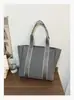 2026 Bolso Tote Grande de Moda Casual Simple de Alta Capacidad para Mujer Ligero Versátil Bolso de Mano para Viajes