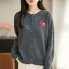 Cavalo vermelho desenho animado transfronteiriço suéter de malha camada base atacado jaqueta bordada outono e inverno gola redonda novo estilo cardigã feminino