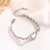 Pulseira em Formato de Coração para Mulheres, Não Desbota, Estilo Novo, Aço Titânio, Resistente, Fashion, Personalizada, Luxo Leve, Sensação de Alta Qualidade, Joias de Mão para Atacado