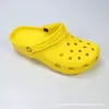 Nuevos Zuecos Casuales de Playa Clásicos 2025 para Hombres y Mujeres, Estilo Pareja Zapatos de Playa de Moda, Casuales y Versátiles