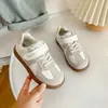 Zapatos para niños 2026 primavera y otoño, zapatillas deportivas casuales, zapatillas versátiles para adolescentes, zapatillas de entrenamiento alemanas, zapatos casuales para estudiantes