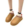 Botas de Neve 24 Femininas Tamanho de Exportação 43 Grande Forradas com Lã Pelo Quente Plataforma Sapatos de Algodão Sem Salto Botas de Algodão